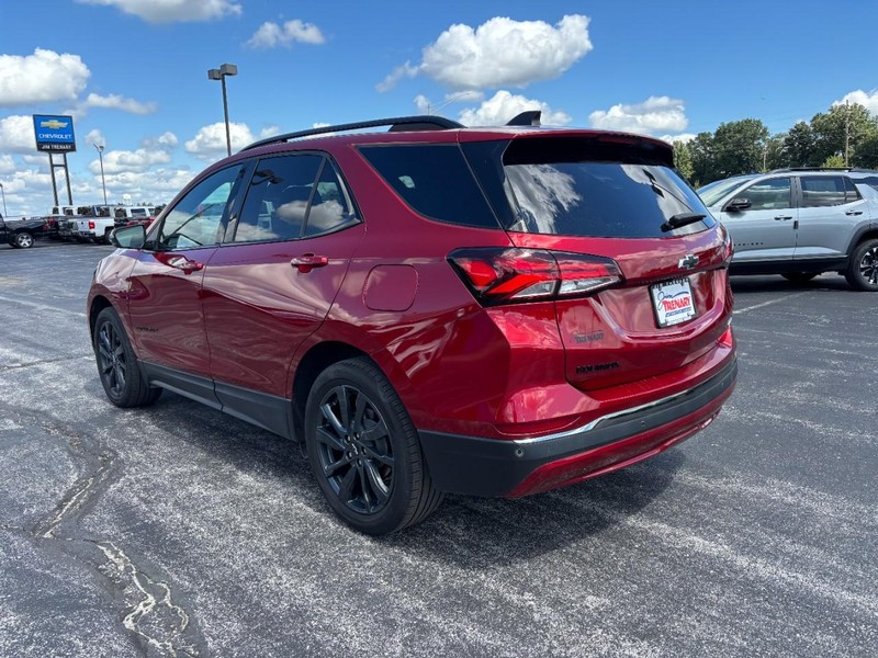 Chevrolet Equinox Vehicle Image 06