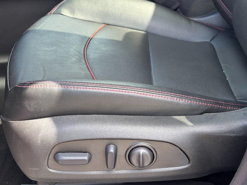 Chevrolet Equinox Vehicle Image 25