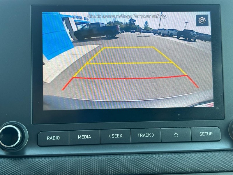 Hyundai Kona Vehicle Image 21