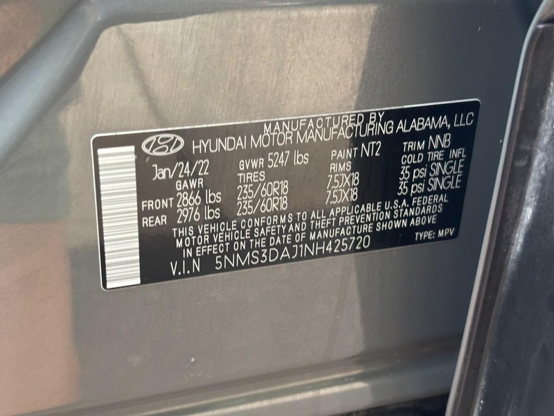 Hyundai Santa Fe Vehicle Image 27