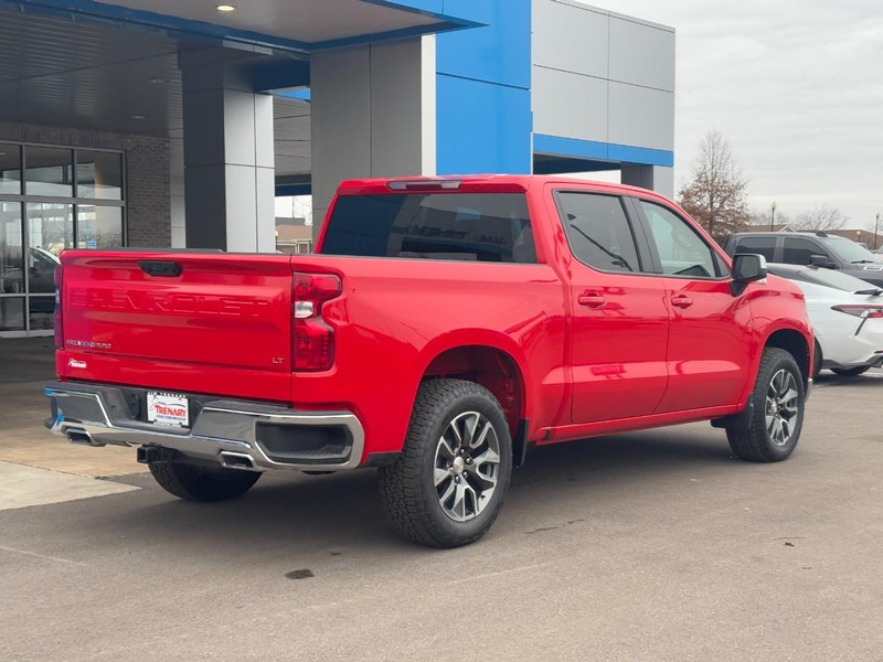 Chevrolet Silverado 1500 Vehicle Image 03