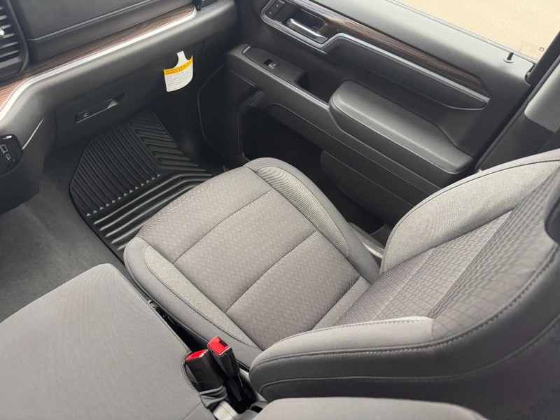 Chevrolet Silverado 1500 Vehicle Image 09