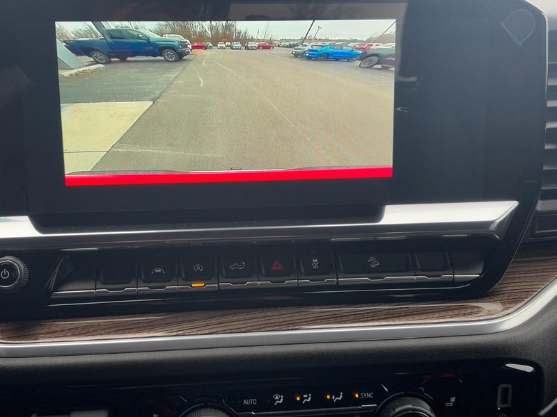 Chevrolet Silverado 1500 Vehicle Image 15