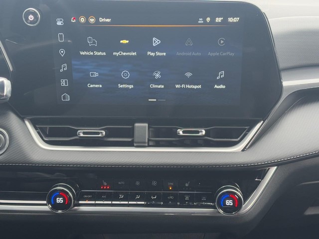 2026 Chevrolet Equinox LT - Photo 8