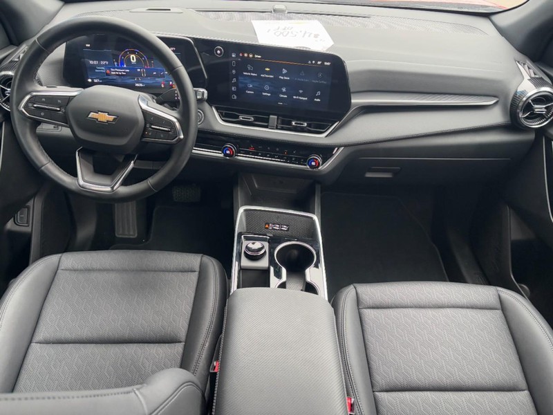 Chevrolet Equinox Vehicle Image 06