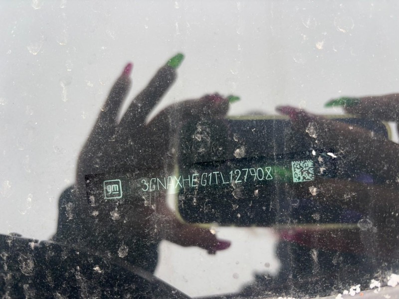 Chevrolet Equinox Vehicle Image 19