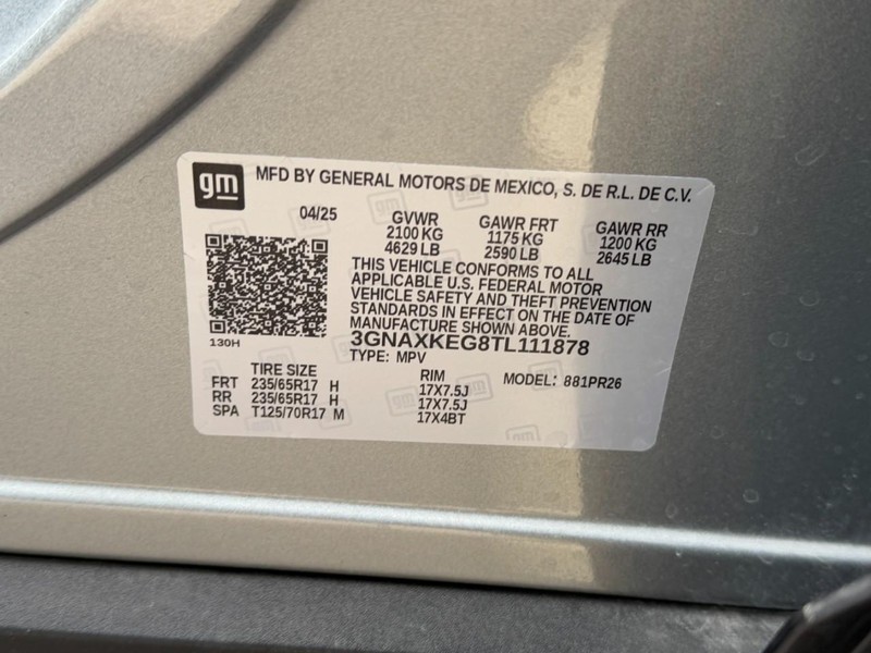 Chevrolet Equinox Vehicle Image 15