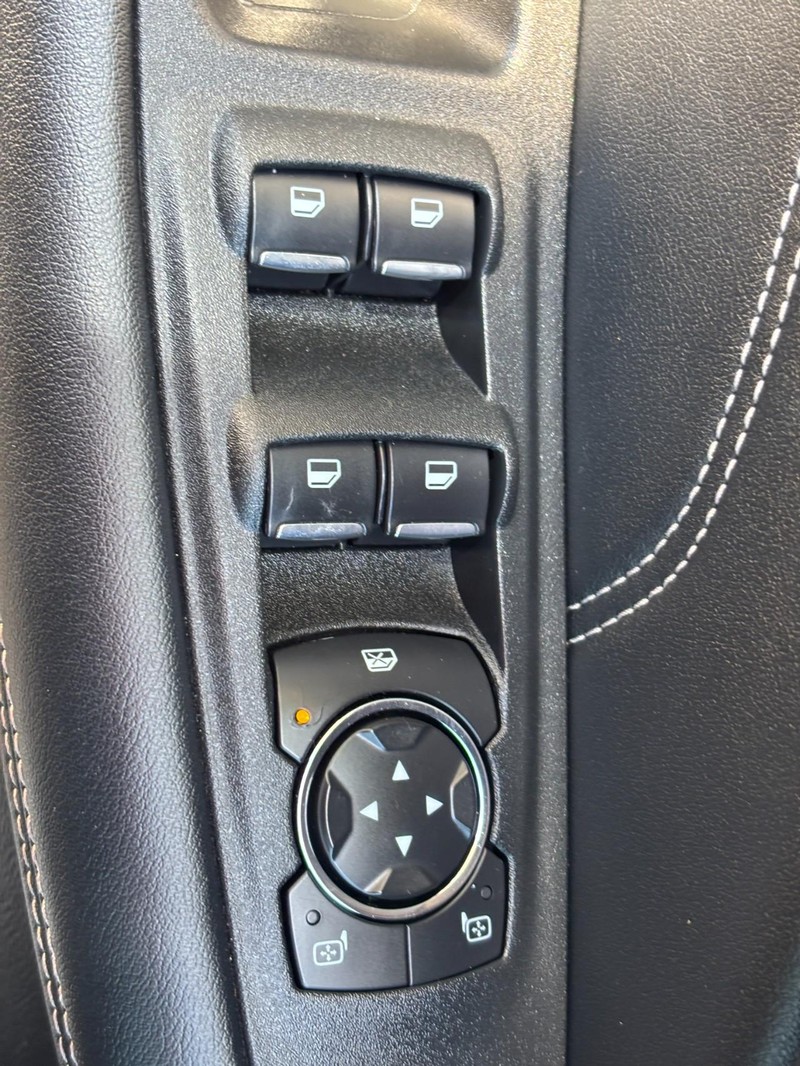 Ford Edge Vehicle Image 25