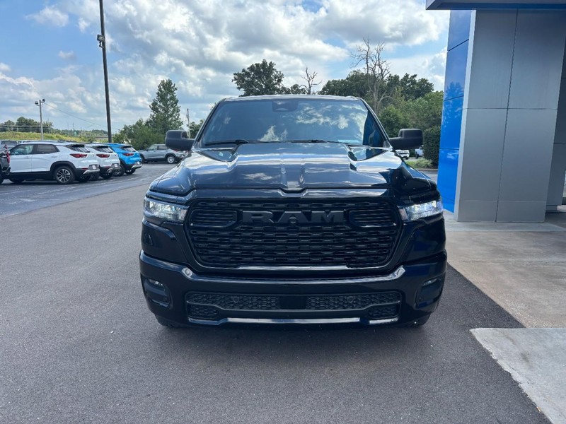Ram 1500 Vehicle Image 09