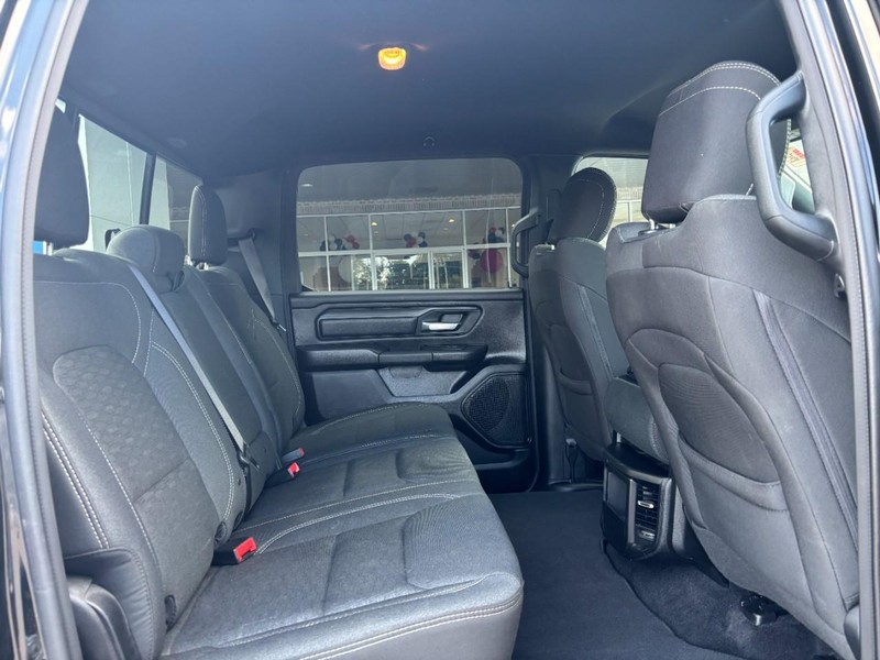 Ram 1500 Vehicle Image 10