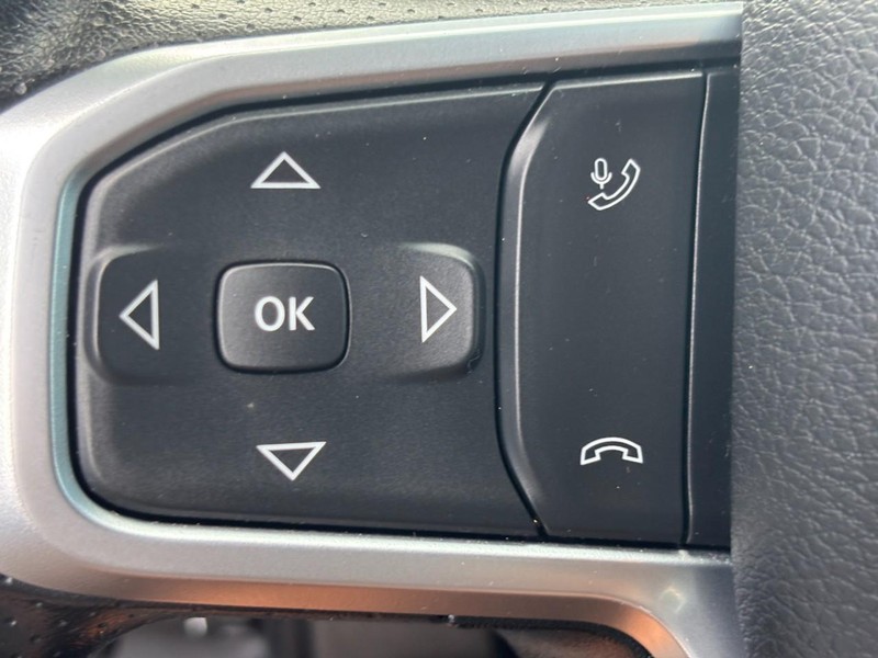 Ram 1500 Vehicle Image 17