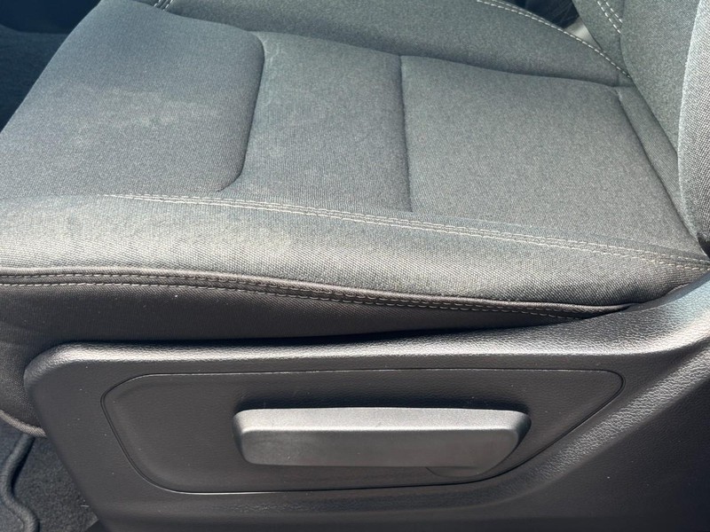 Ram 1500 Vehicle Image 25
