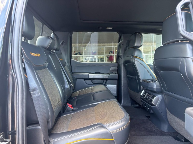 Ford F-150 Vehicle Image 10