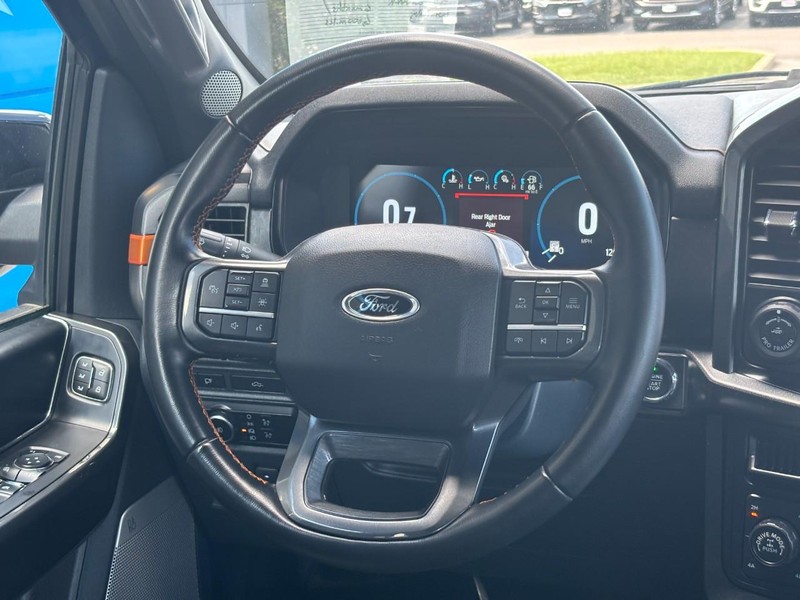 Ford F-150 Vehicle Image 12
