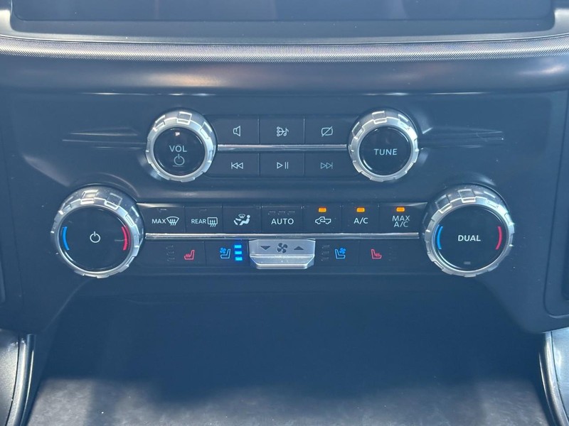 Ford F-150 Vehicle Image 14