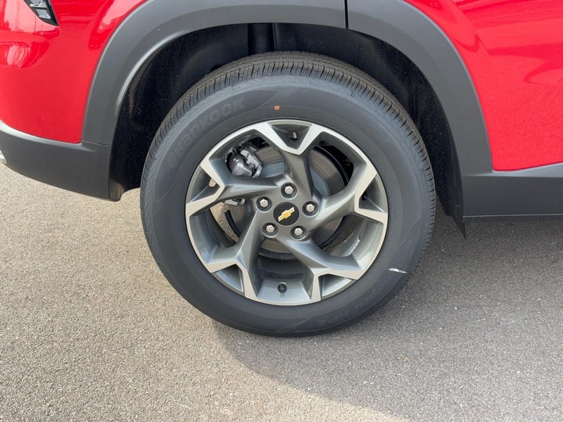 Chevrolet Trax Vehicle Image 04