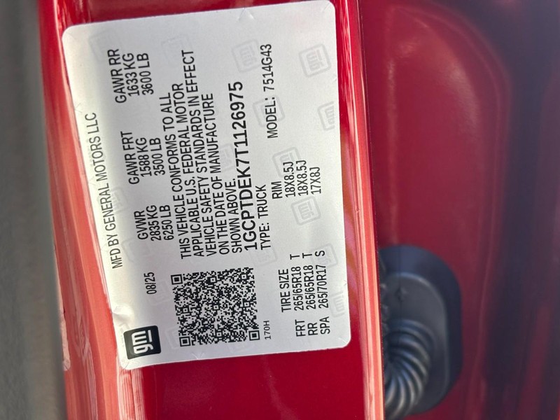 Chevrolet Colorado Vehicle Image 21
