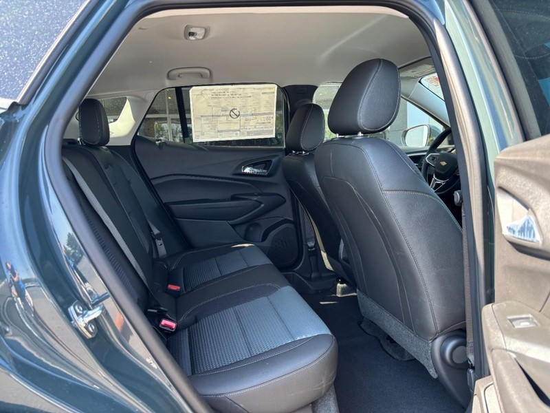 Chevrolet Trax Vehicle Image 05