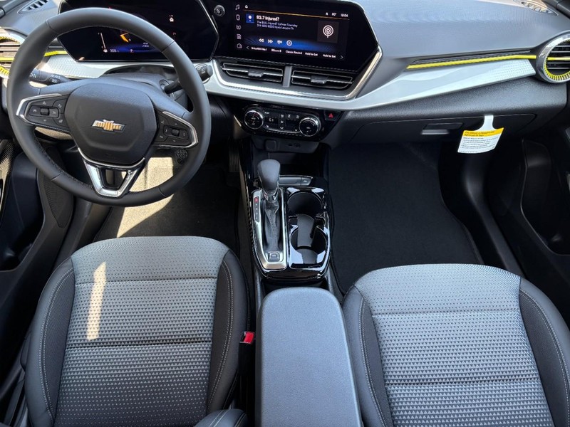 Chevrolet Trax Vehicle Image 06