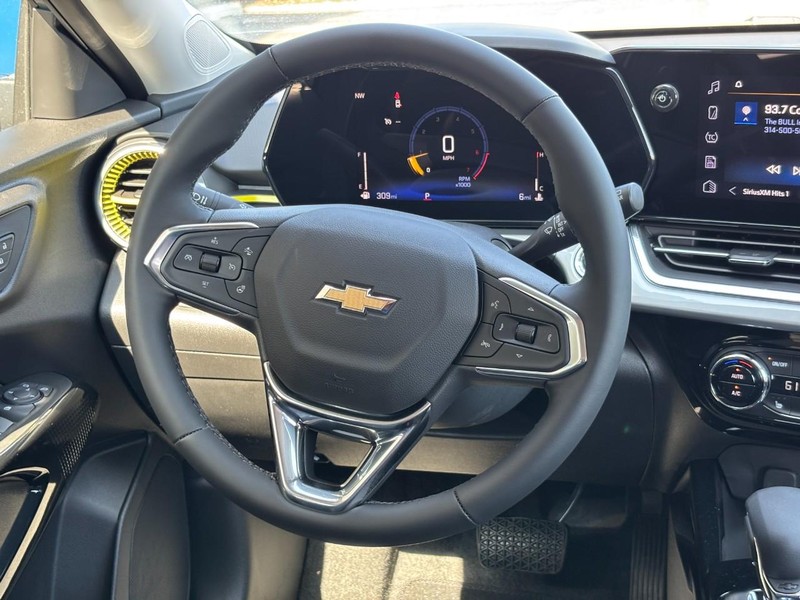 Chevrolet Trax Vehicle Image 07