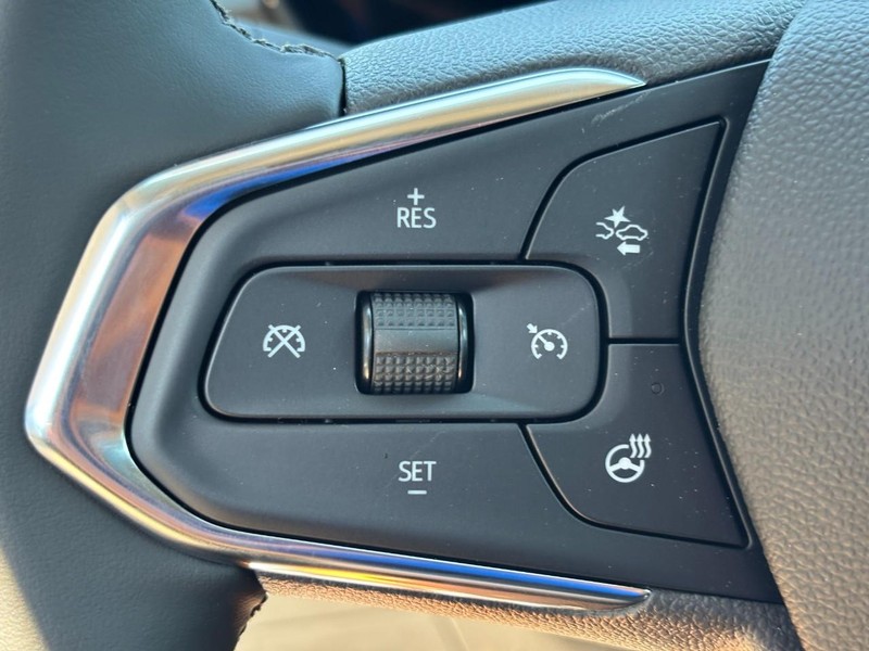 Chevrolet Trax Vehicle Image 13