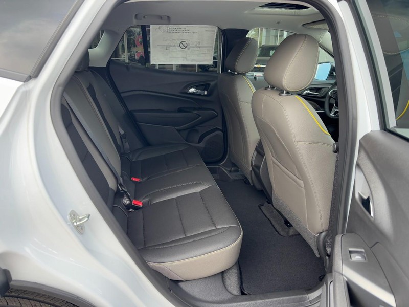 Chevrolet Trax Vehicle Image 05