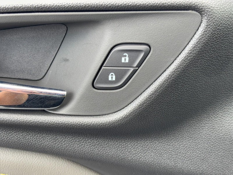 Chevrolet Trax Vehicle Image 20