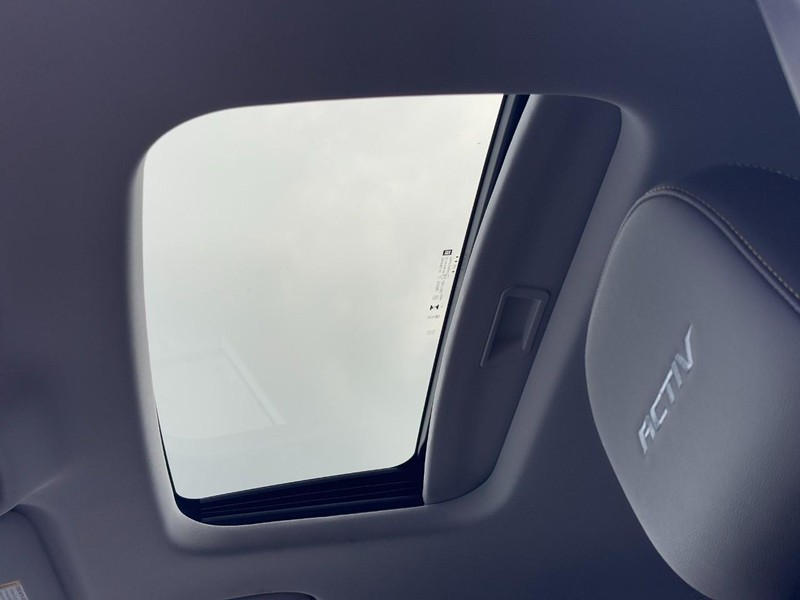 Chevrolet Trax Vehicle Image 22