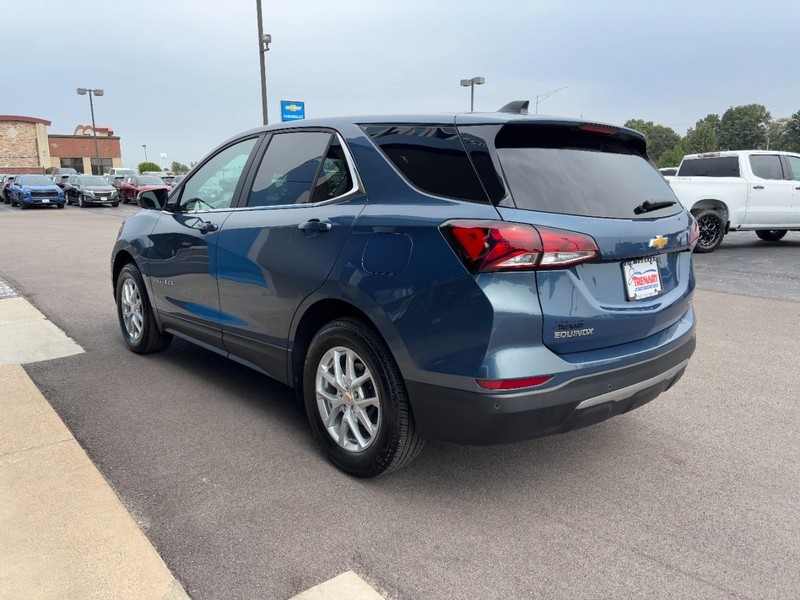 Chevrolet Equinox Vehicle Image 06