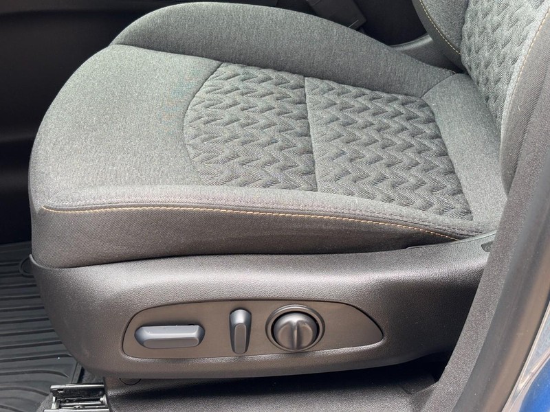 Chevrolet Equinox Vehicle Image 25