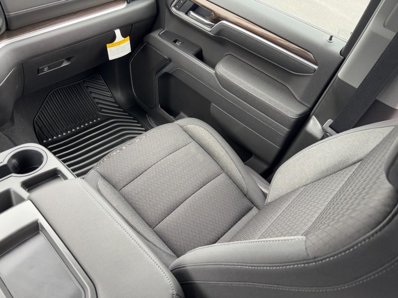 Chevrolet Silverado 1500 Vehicle Image 10