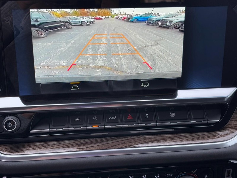 Chevrolet Silverado 1500 Vehicle Image 14