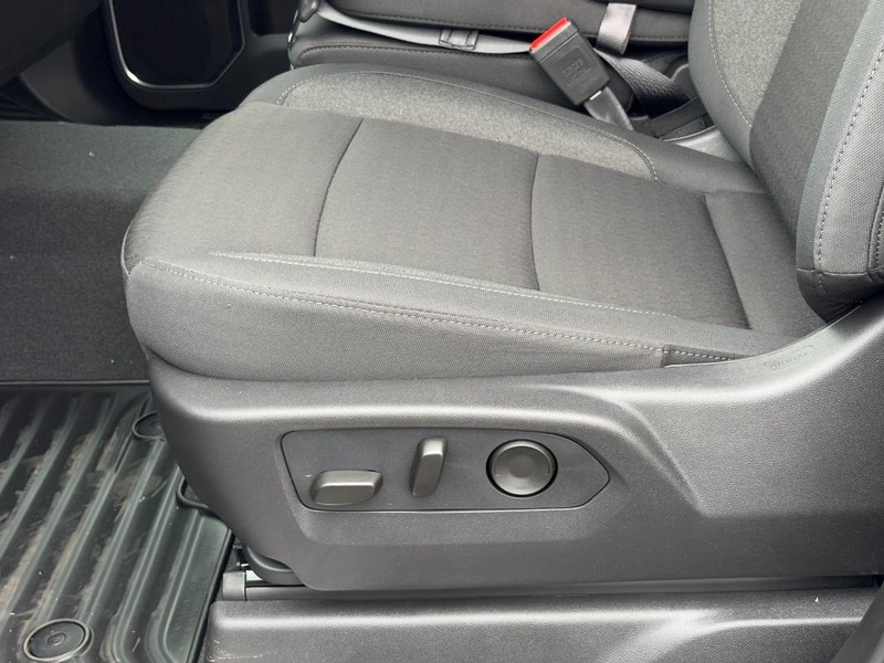 Chevrolet Silverado 1500 Vehicle Image 19