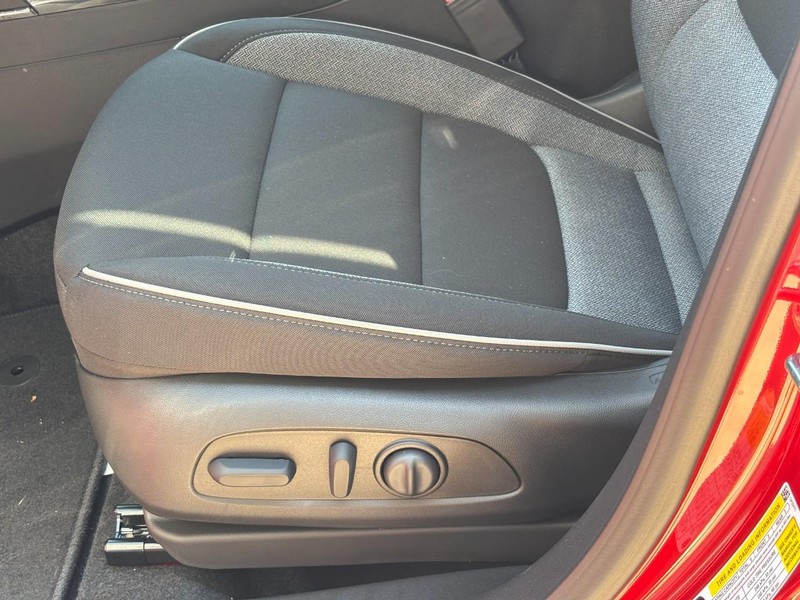 Chevrolet TrailBlazer Vehicle Image 21