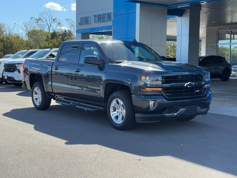 Chevrolet Silverado 1500 Vehicle Image 02