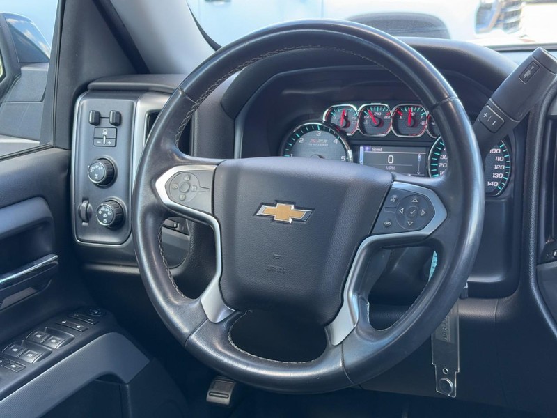 Chevrolet Silverado 1500 Vehicle Image 12