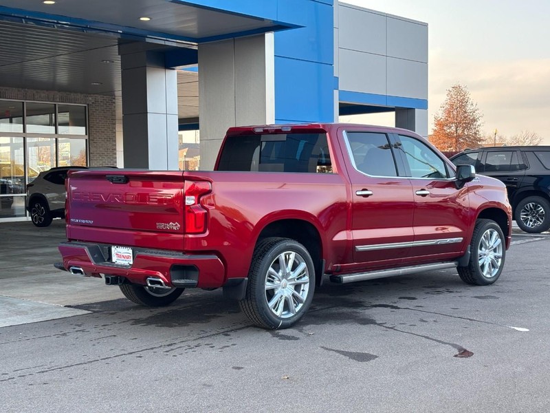 Chevrolet Silverado 1500 Vehicle Image 03