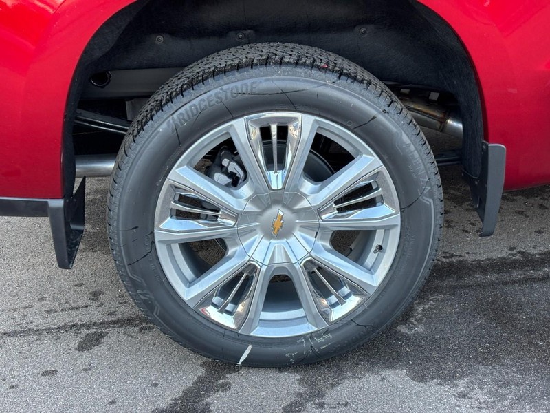 Chevrolet Silverado 1500 Vehicle Image 04