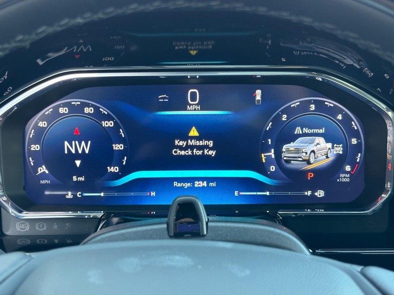 Chevrolet Silverado 1500 Vehicle Image 14