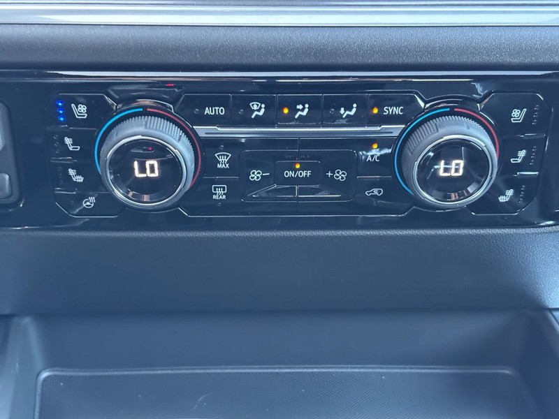 Chevrolet Silverado 1500 Vehicle Image 18