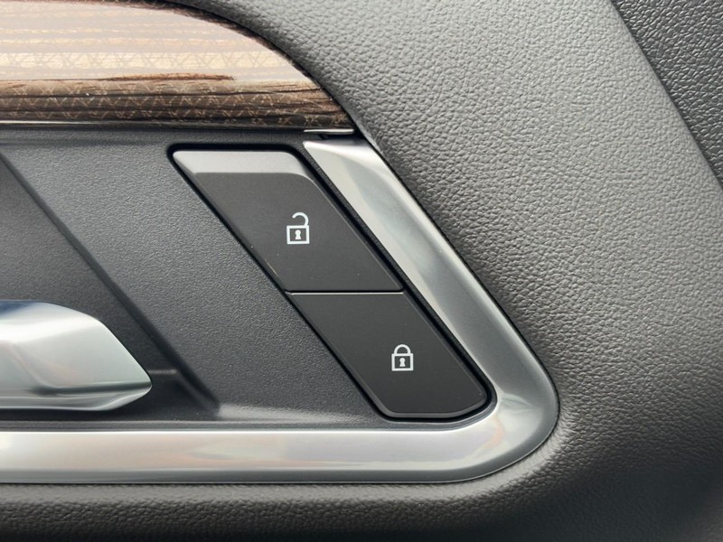 Chevrolet Silverado 1500 Vehicle Image 20