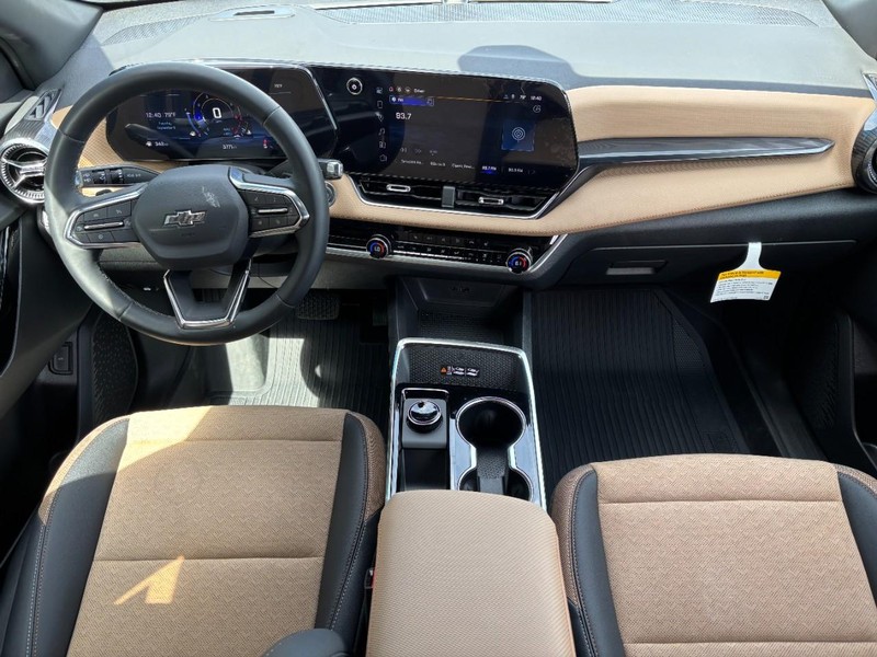 Chevrolet Equinox Vehicle Image 06