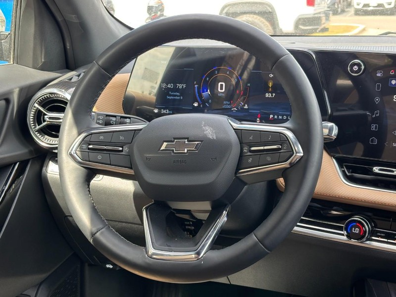 Chevrolet Equinox Vehicle Image 07