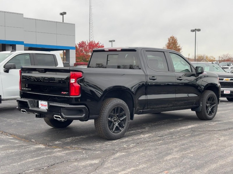 Chevrolet Silverado 1500 Vehicle Image 03