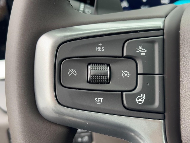 Chevrolet Silverado 1500 Vehicle Image 12