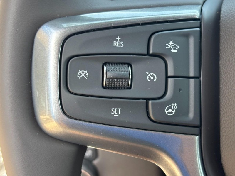 Chevrolet Silverado 1500 Vehicle Image 13