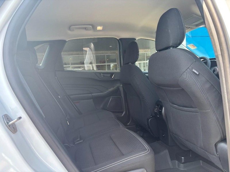 Ford Escape Vehicle Image 10