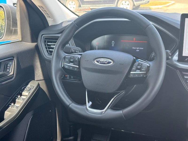 Ford Escape Vehicle Image 12