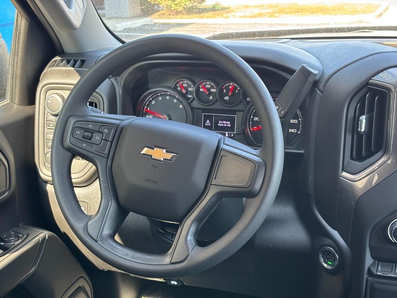 Chevrolet Silverado 1500 Vehicle Image 08