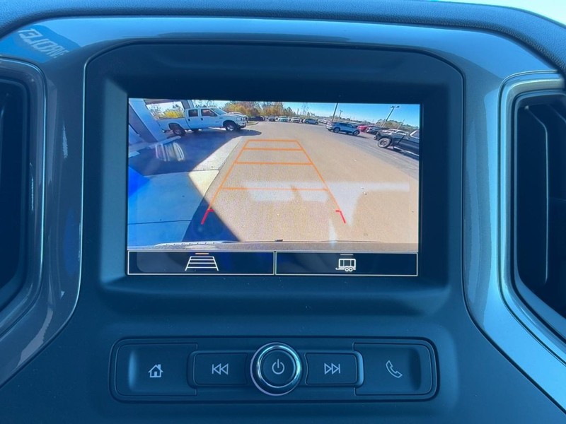 Chevrolet Silverado 1500 Vehicle Image 15